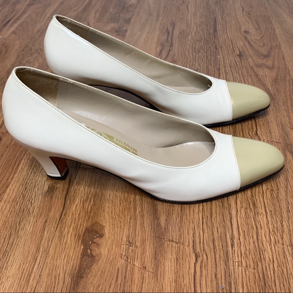 Vintage Salvatore Ferragamo Cap Toe Pumps - Picture 8 of 12